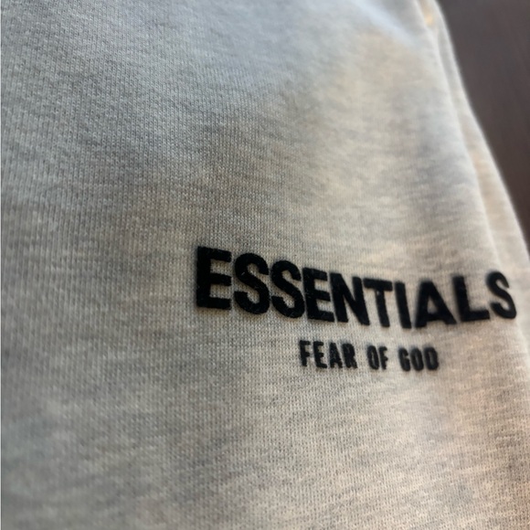Essentials Gray Sweatpants - Picture 2 of 5